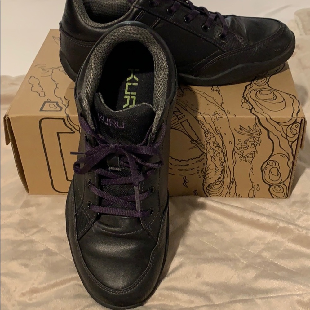 Kuru sneakers